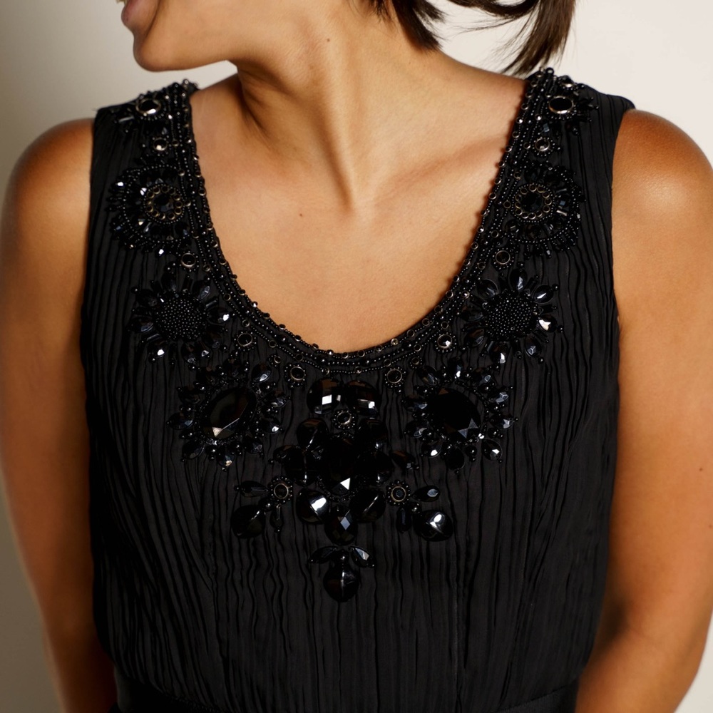 Carmen Marc Valvo Couture beaded, pleated black chiffon gown, fully lined size 2